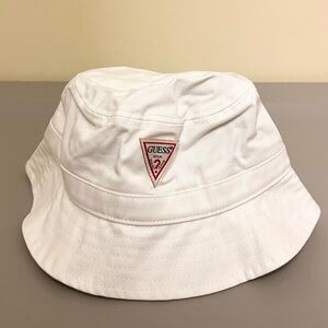 Guess Bucket Hat